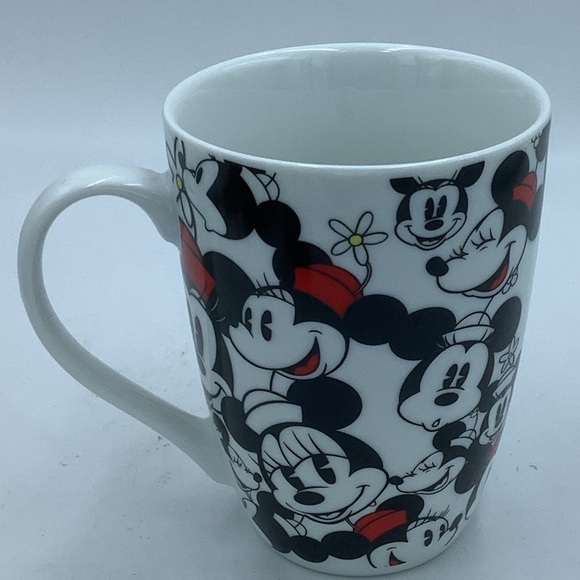 Disney Mickie & Minnie Mug - Picture 3 of 7